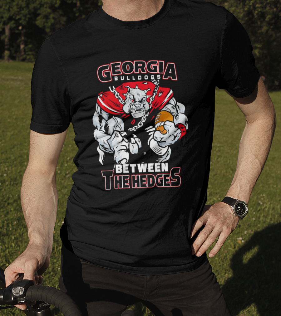 Georgia Bulldogs Between The Hedges Bulldogs Mascot Football T-Shirt
