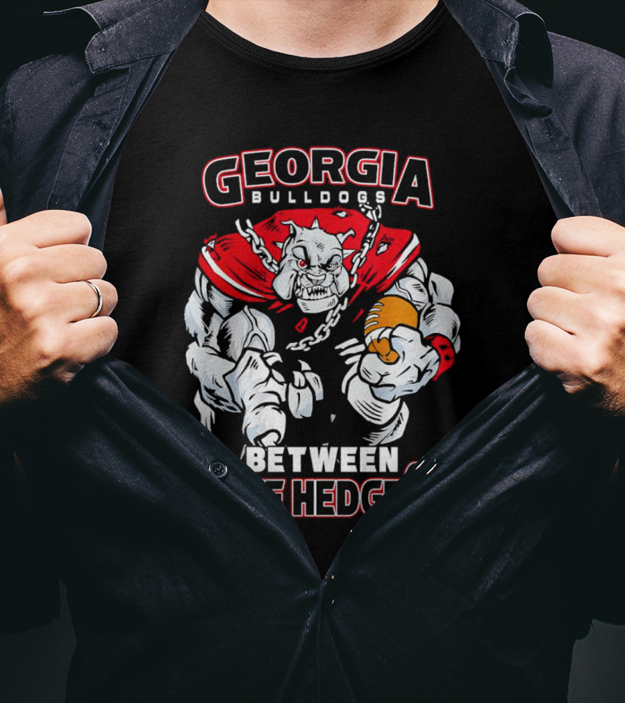 Georgia Bulldogs Between The Hedges Bulldogs Mascot Football T-Shirt