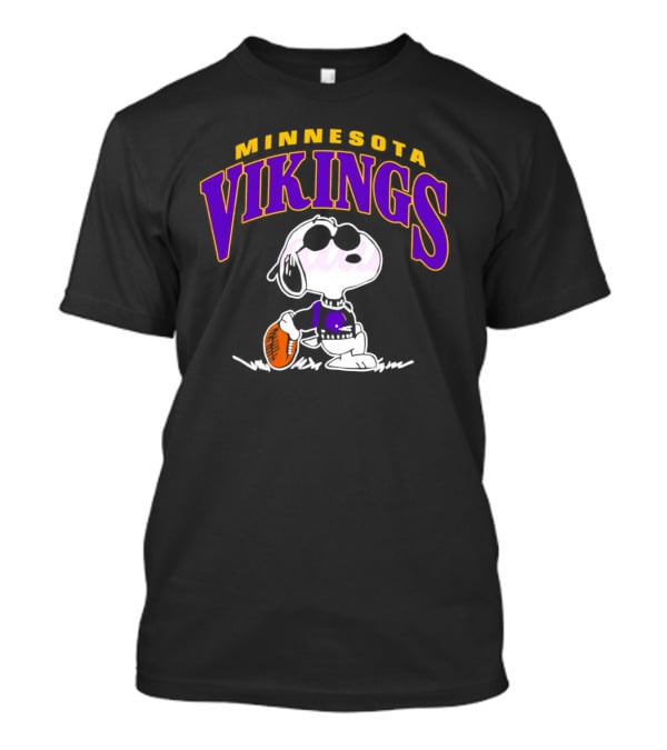 Snoopy Minnesota Vikings Football T-Shirt