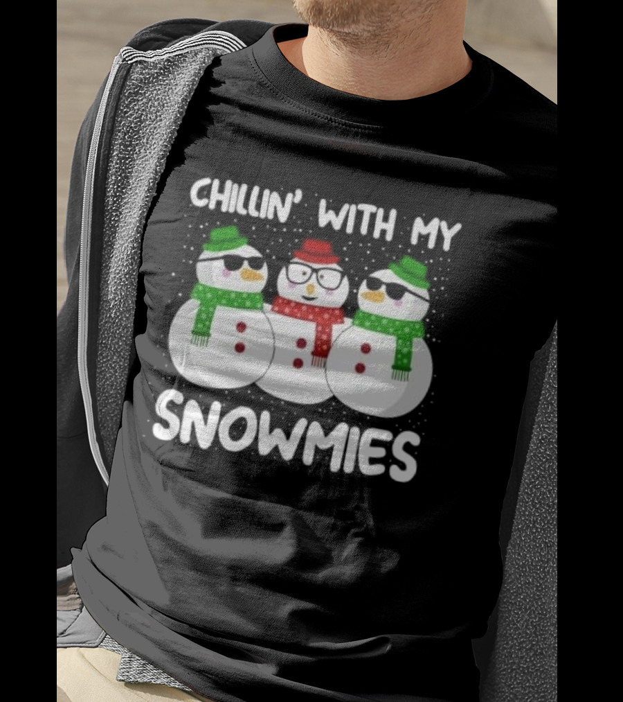 Chillin' With My Snowmies Christmas Snowman Trio T-Shirt