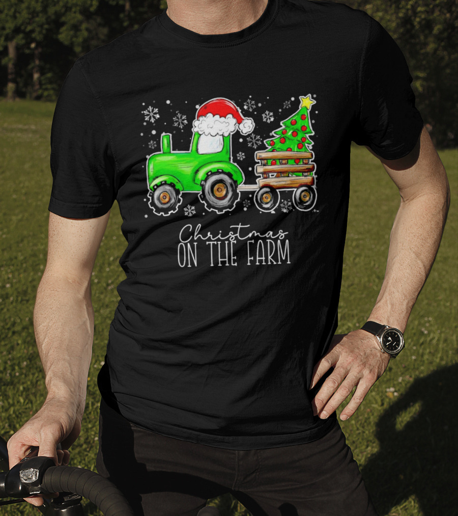 Christmas On The Farm Tractor Trailer Christmas Tree T-Shirt