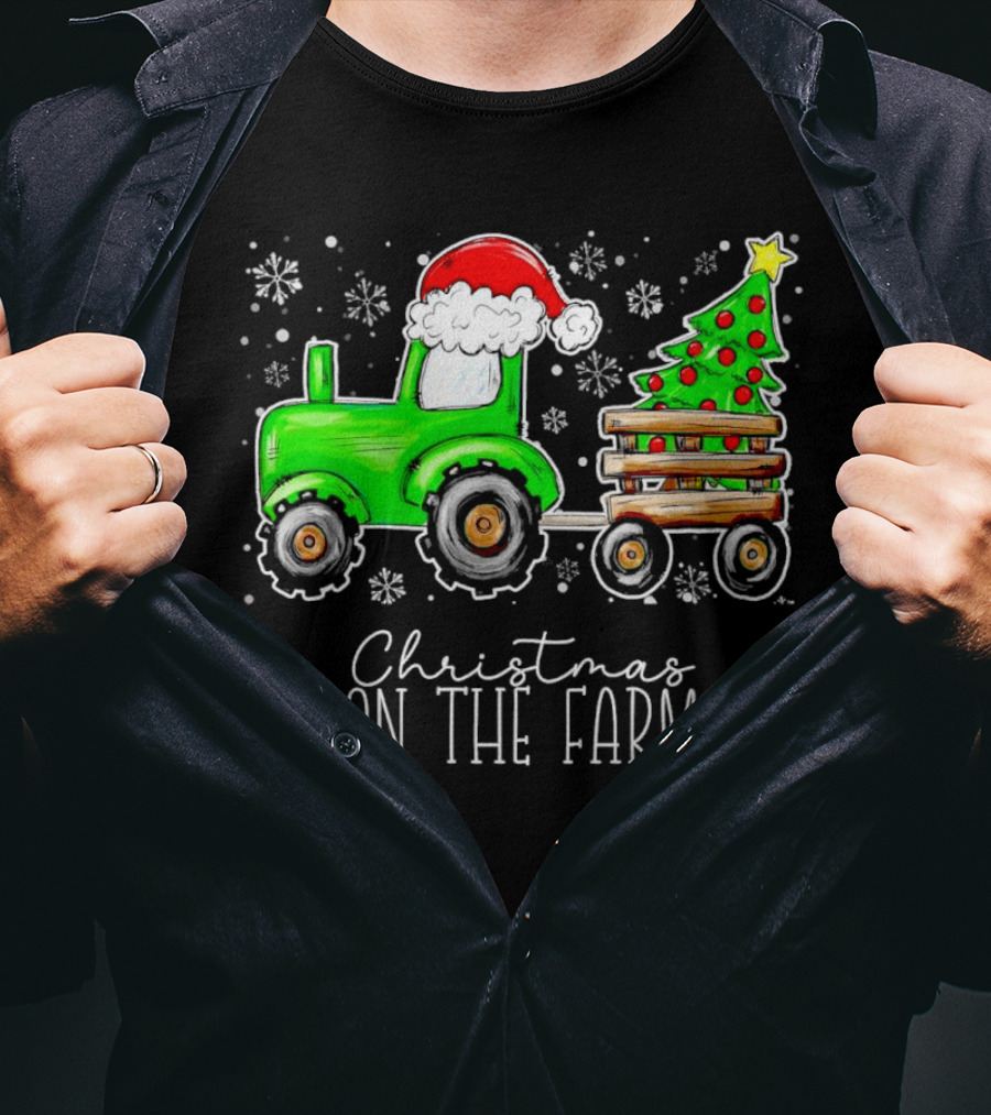Christmas On The Farm Tractor Trailer Christmas Tree T-Shirt