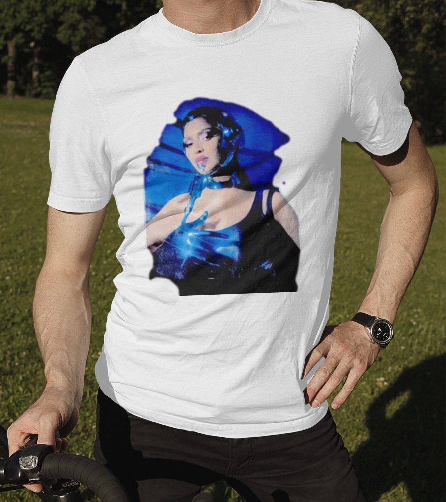 Robo Beyonce Futuristic Cyborg Aesthetic T-Shirt