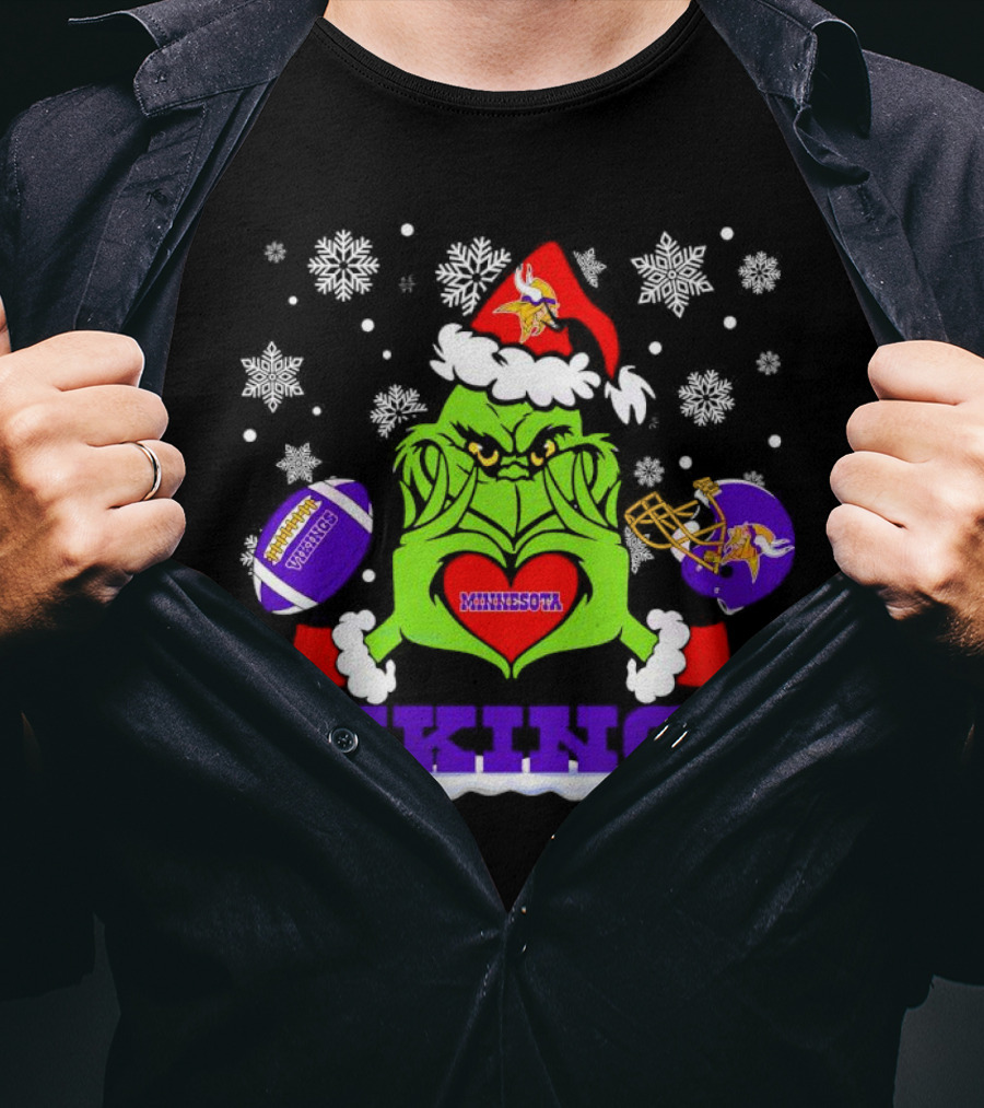 Santa Grinch Heart Minnesota Vikings Snowflakes Christmas Football Helmets T-Shirt