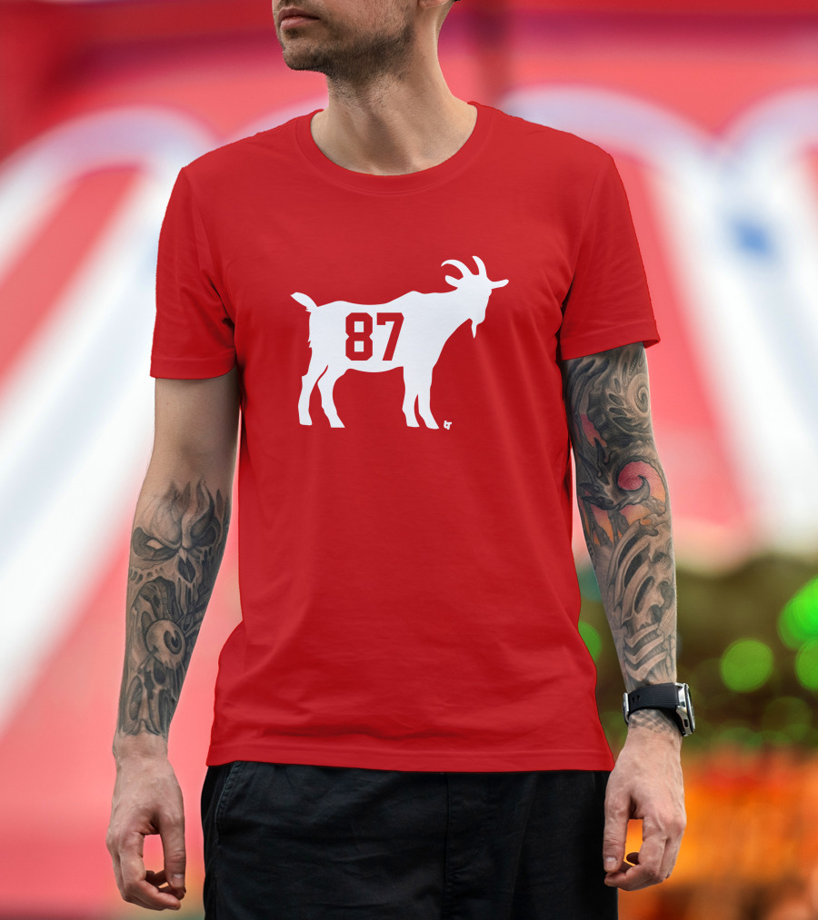 Travis Kelce GOAT 87 Football Legend T-Shirt