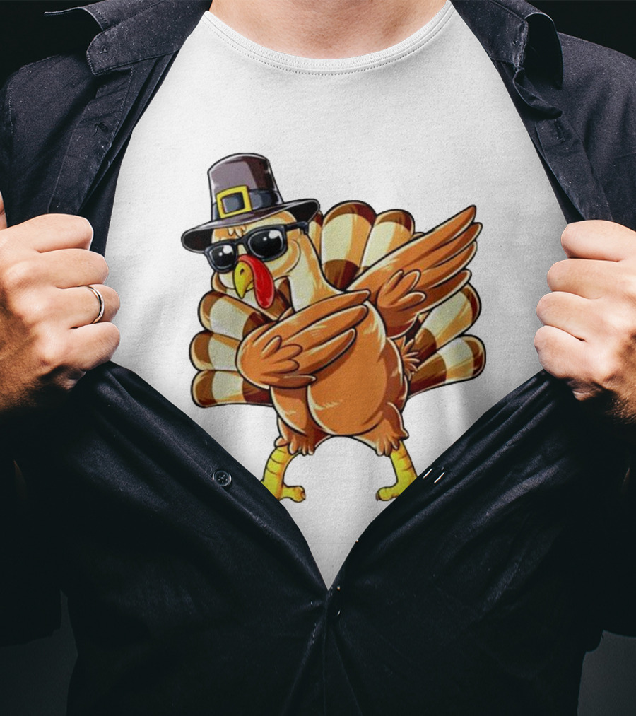 Thanksgiving Turkey Dabbing With Pilgrim Hat And Sunglasses T-Shirt