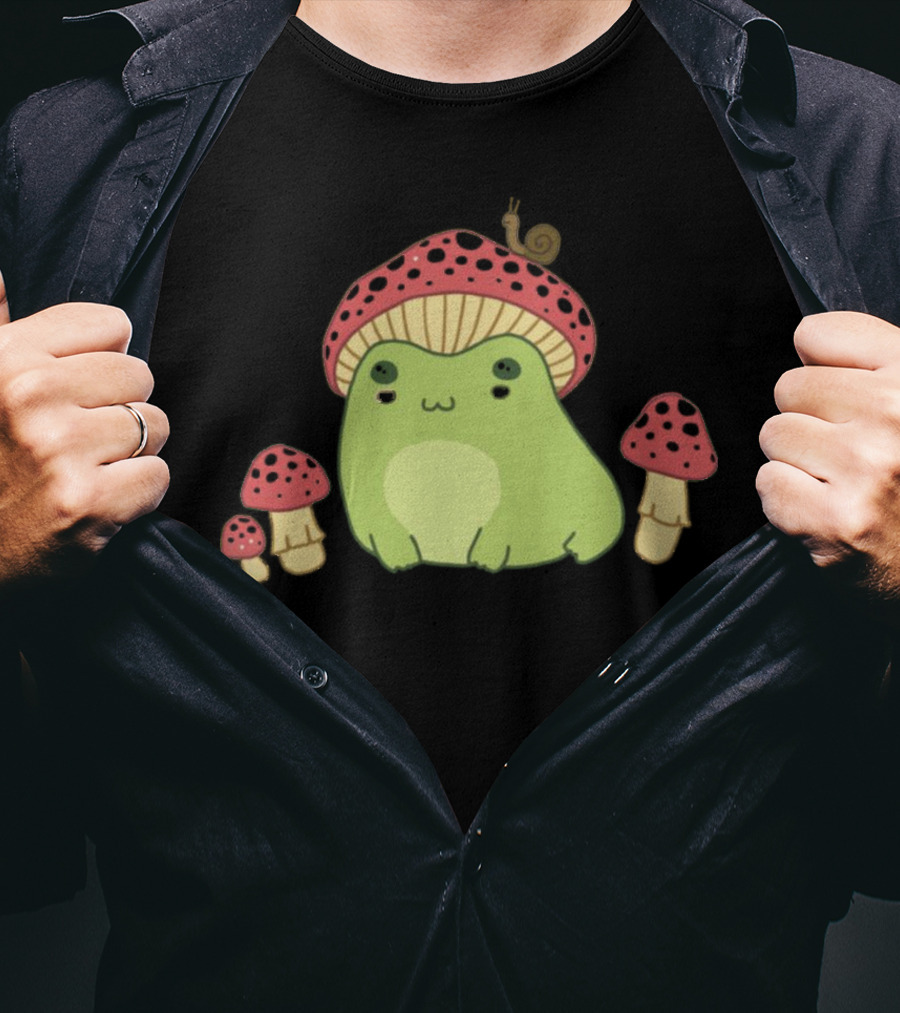 Kawaii Frog Wearing Mushroom Hat With Snail And Red Mushrooms T-Shirt