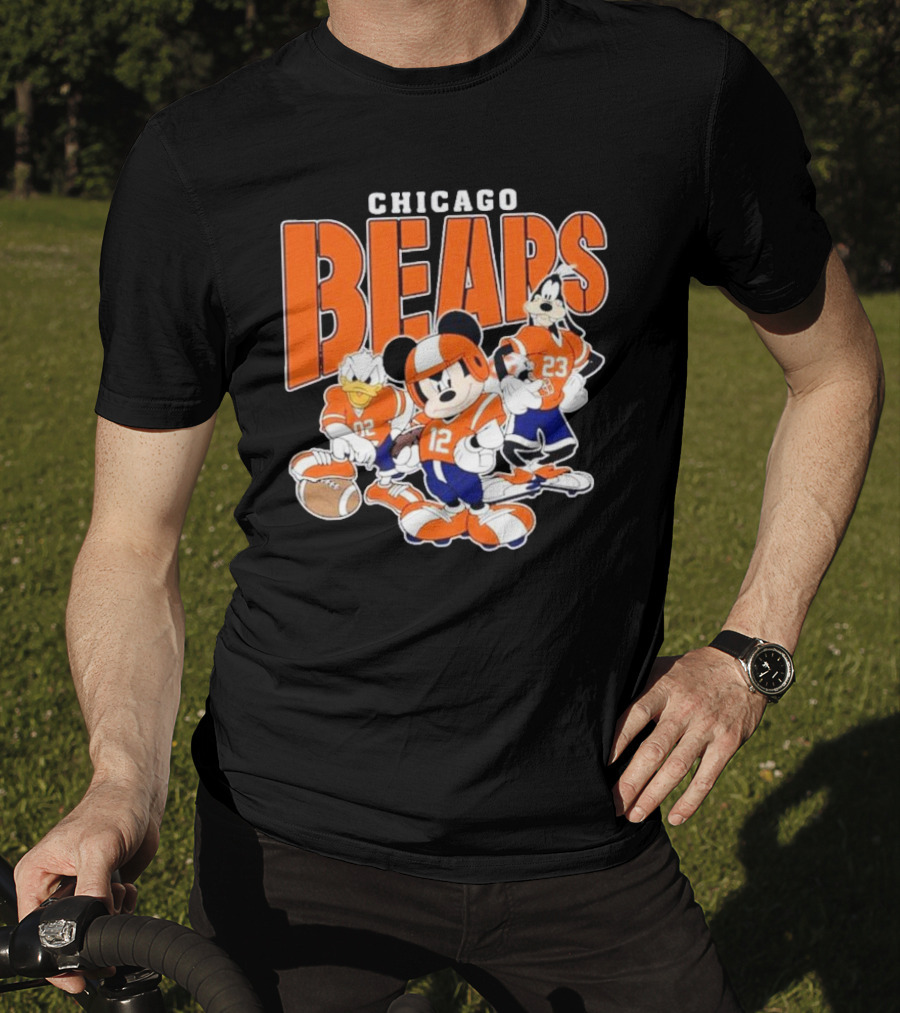 Chicago Bears Mickey Donald Goofy Football Team T-Shirt