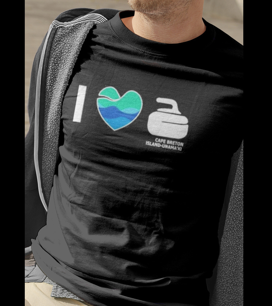 I Love Curling Cape Breton Island Unama'ki Heart Curling Stone T-Shirt
