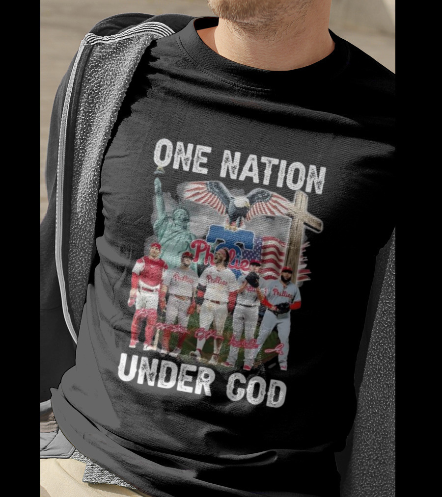 Philadelphia Phillies One Nation Under God Flag Statue Cross Signatures T-Shirt