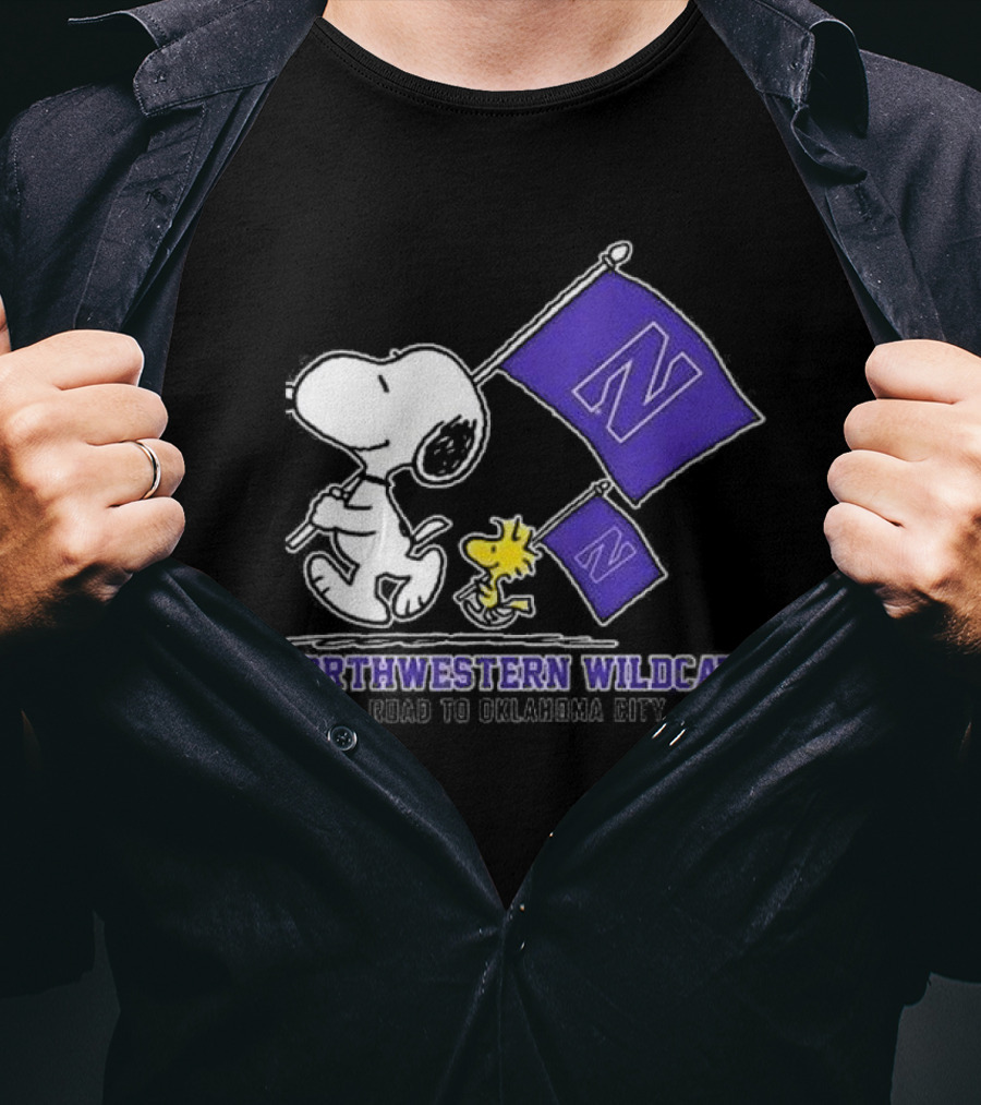 Snoopy And Woodstock Northwestern Wildcats Road To Oklahoma City T-Shirt