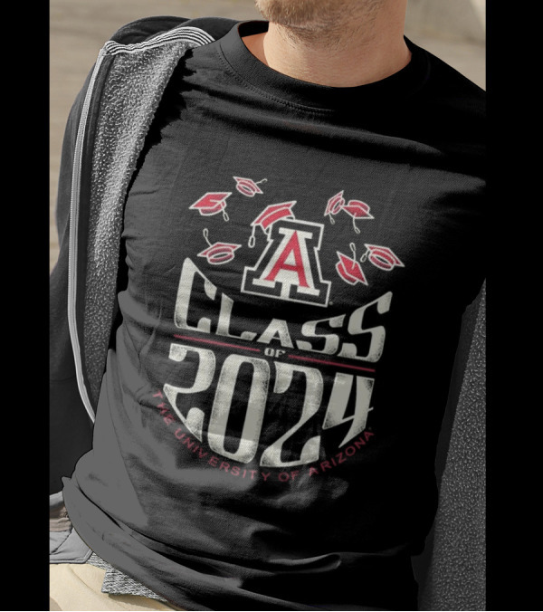 Duck Company The University Of Arizona Class Of 2024 A Logo And Graduation Caps T-Shirt
