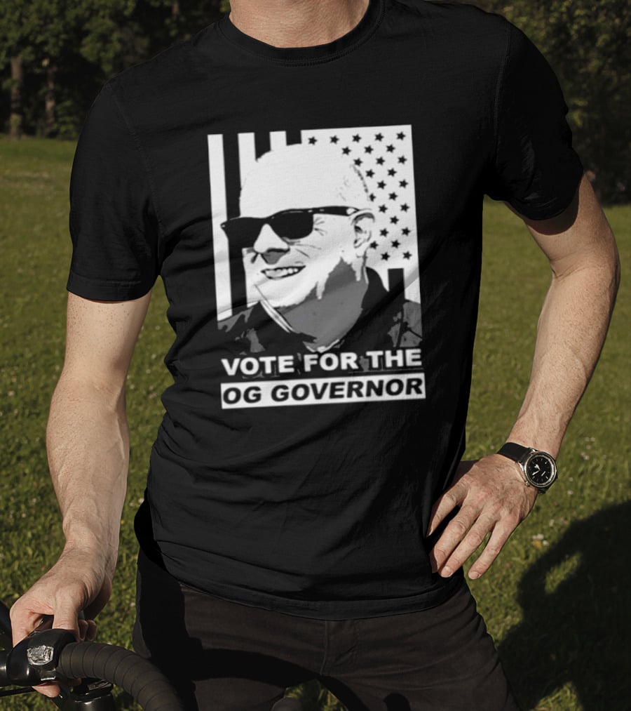 Vote For The OG Governor Larry Hogan With American Flag Background T-Shirt