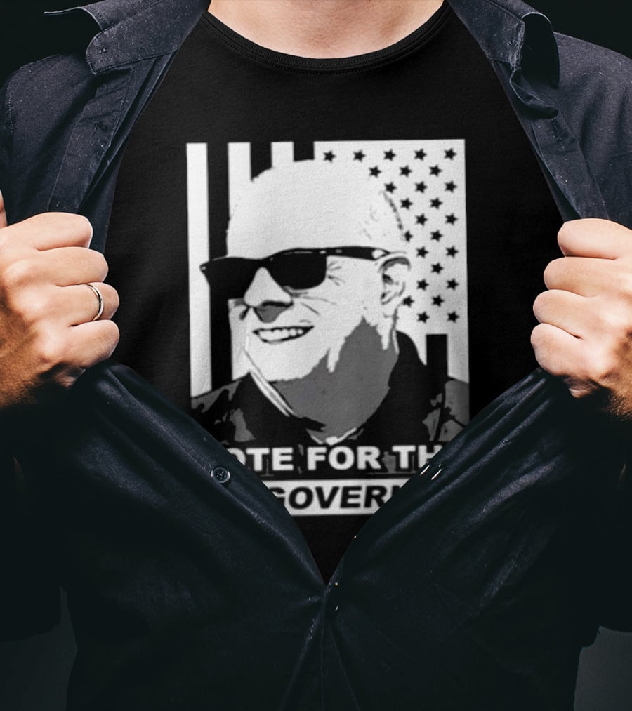 Vote For The OG Governor Larry Hogan With American Flag Background T-Shirt