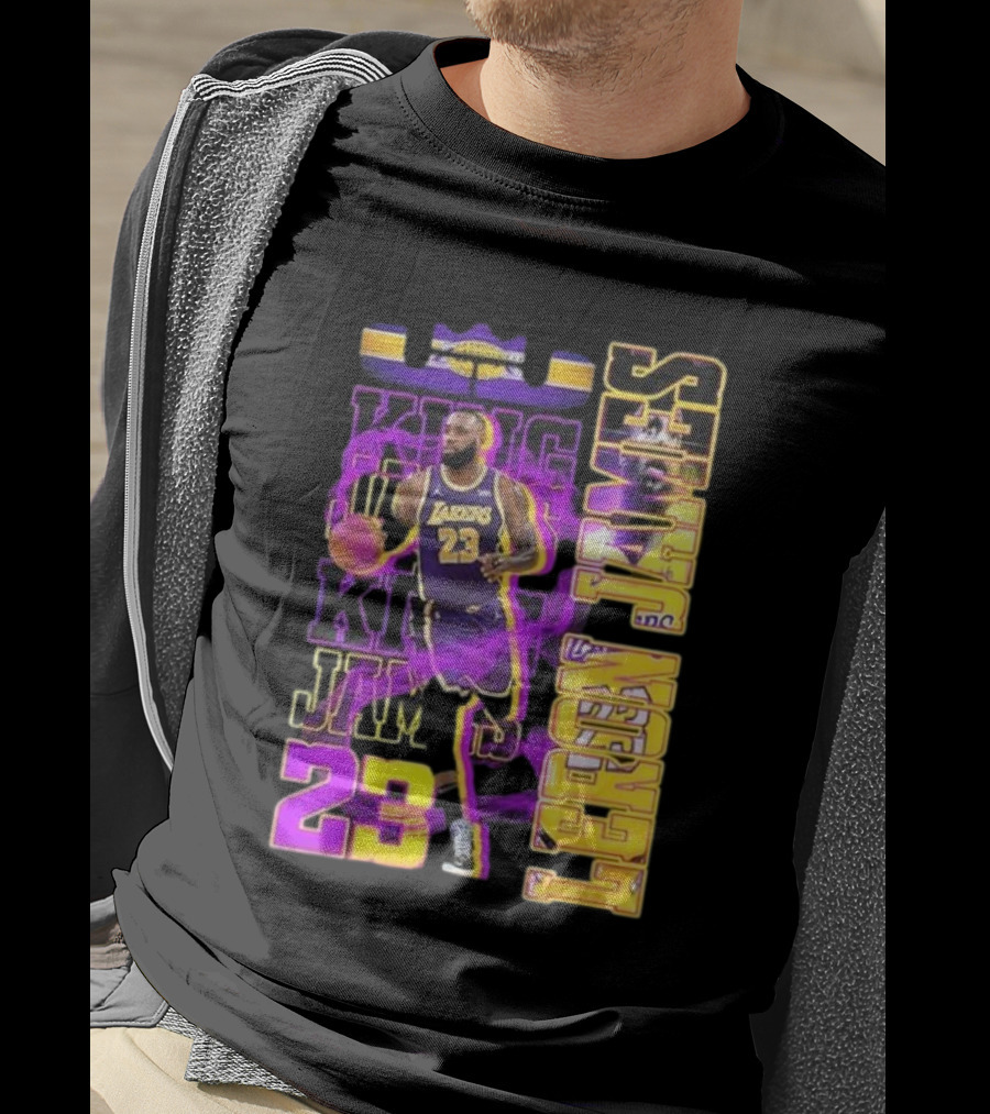 King LeBron James No. 23 Los Angeles Lakers True King Fan T-Shirt