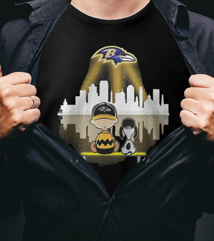 Charlie Brown Snoopy Baltimore Ravens City Skyline T-Shirt