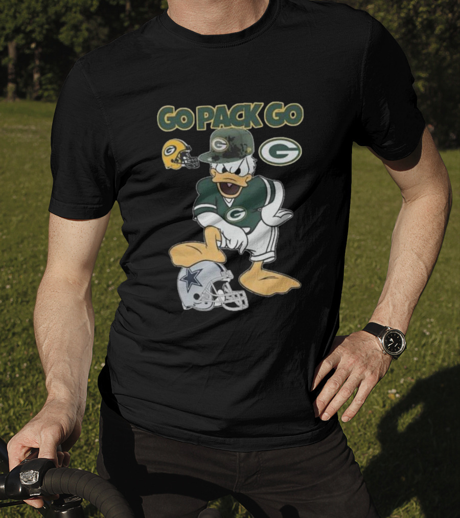 Go Pack Go Donald Duck Green Bay Packers Defeats Dallas Cowboys Helmet T-Shirt
