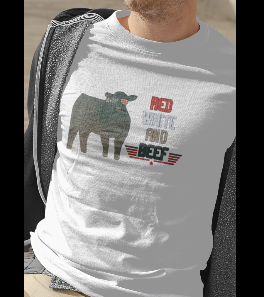 Red White And Beef American Cattle With Patriotic Sunglasses T-Shirt