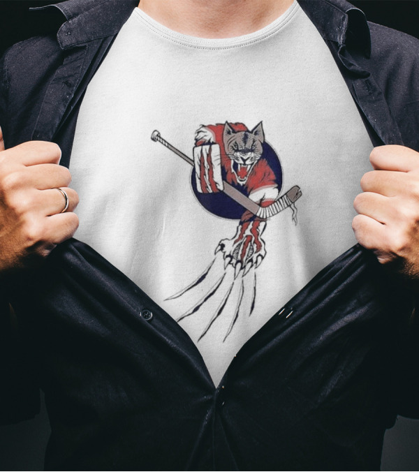 Player Goalie Beast Ice Panther Cat Cougar Hockey Claws T-Shirt