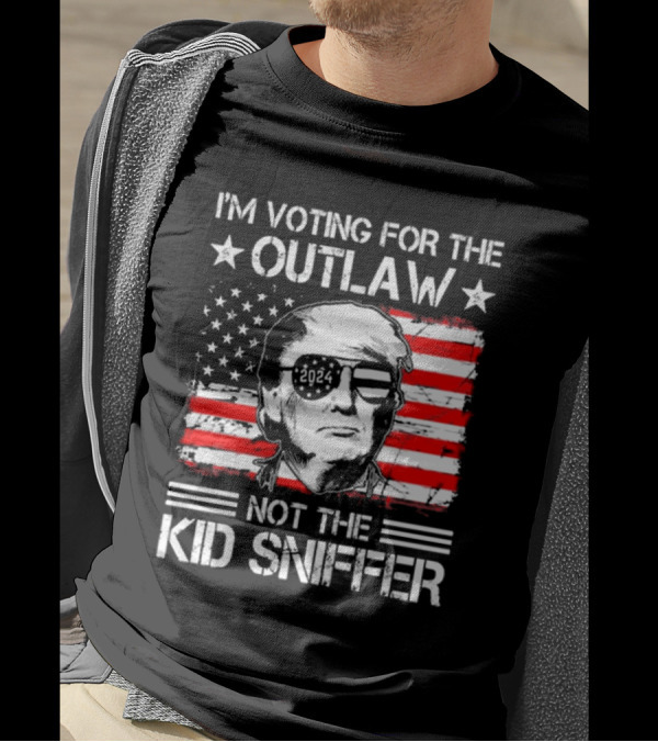 I'm Voting For The Outlaw 2024 American Flag Face Not The Kid Sniffer T-Shirt
