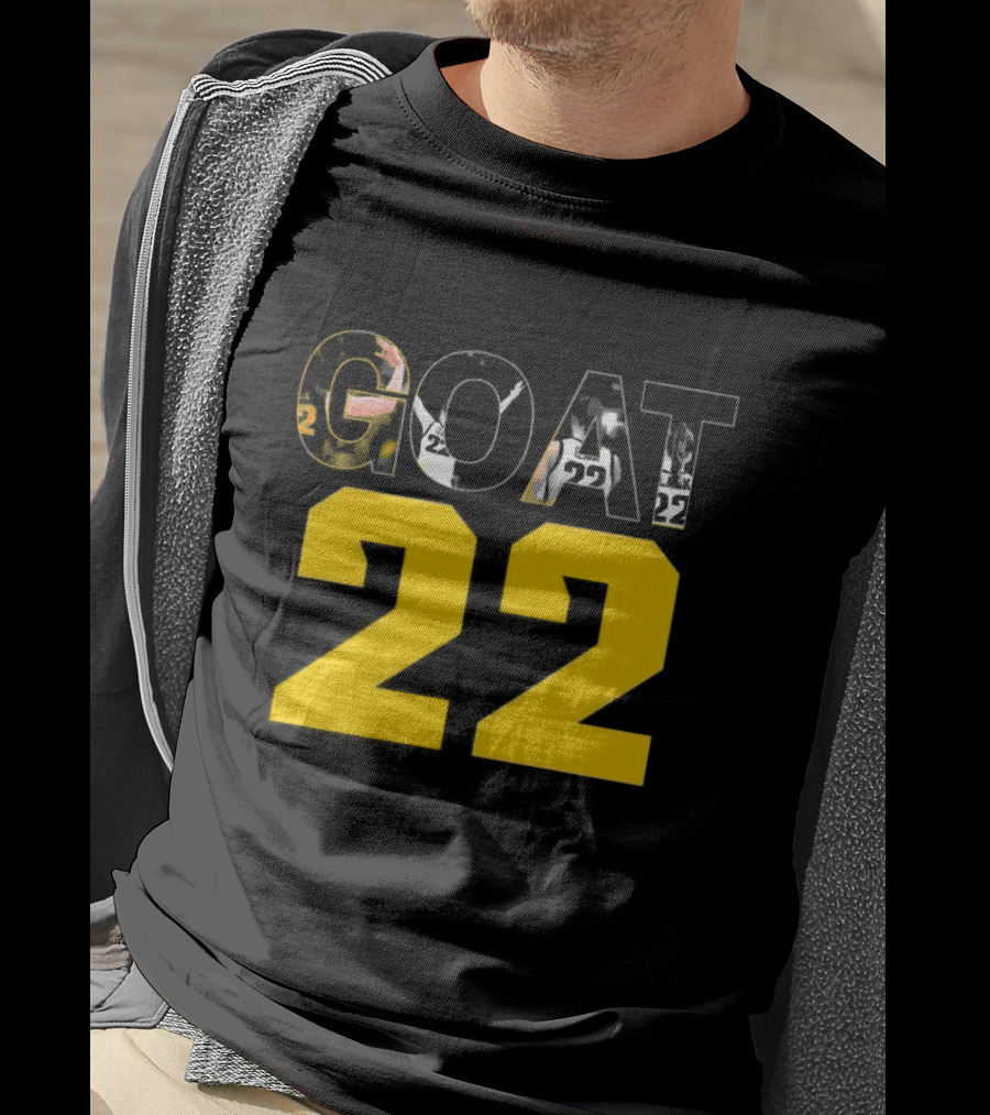 GOAT 22 Caitlin Clark Iowa Hawkeyes Basketball Player Iconic Number T-Shirt