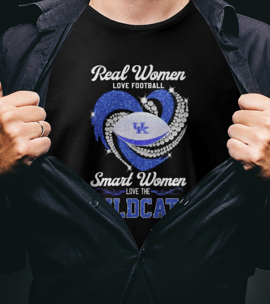 Real Women Love Football Smart Women Love The Wildcats UK Diamond Heart T-Shirt