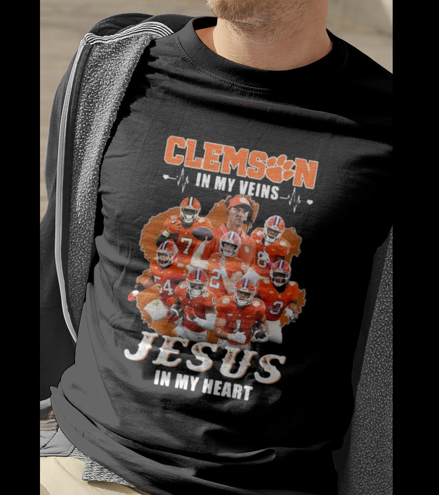 Clemson In My Veins Jesus In My Heart Football Team Collage T-Shirt