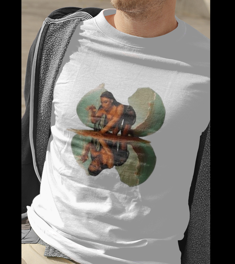 Megantheestallion Megan Sand Hatching Reflection Image T-Shirt