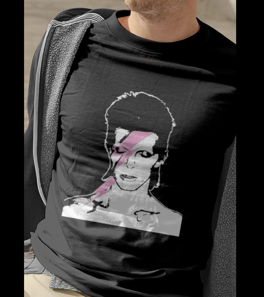 Ziggy Stardust Pink Lightning Bolt Iconic Tribute Carrie Bradshaw Connection T-Shirt