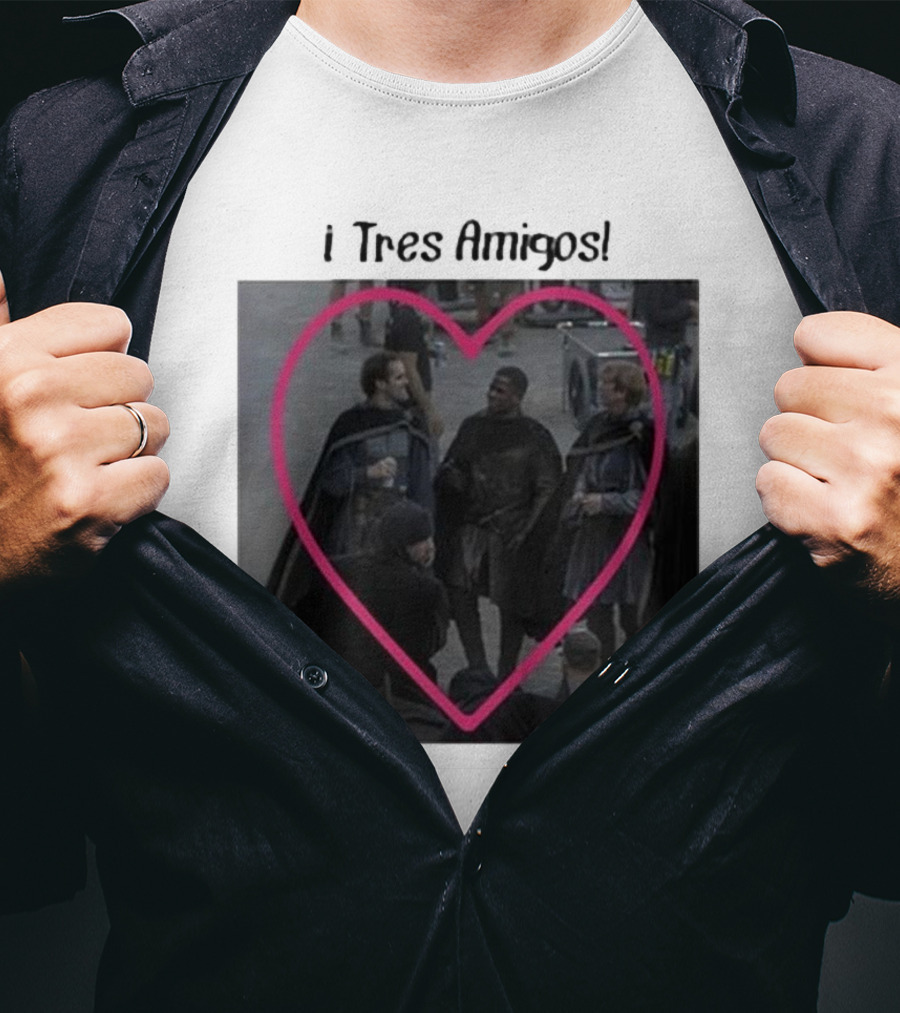 Martyn Reyne I Tres Amigos Aegon’s Friends Heart Scene T-Shirt