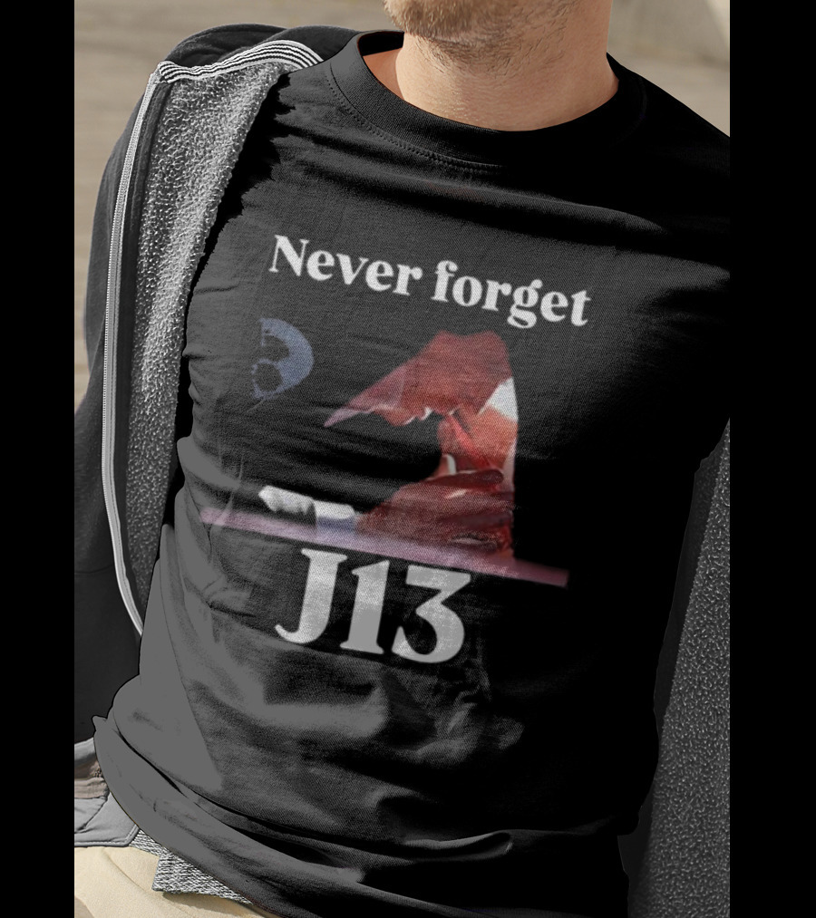 Never Forget J13 Chess King Thoughtful Moment T-Shirt