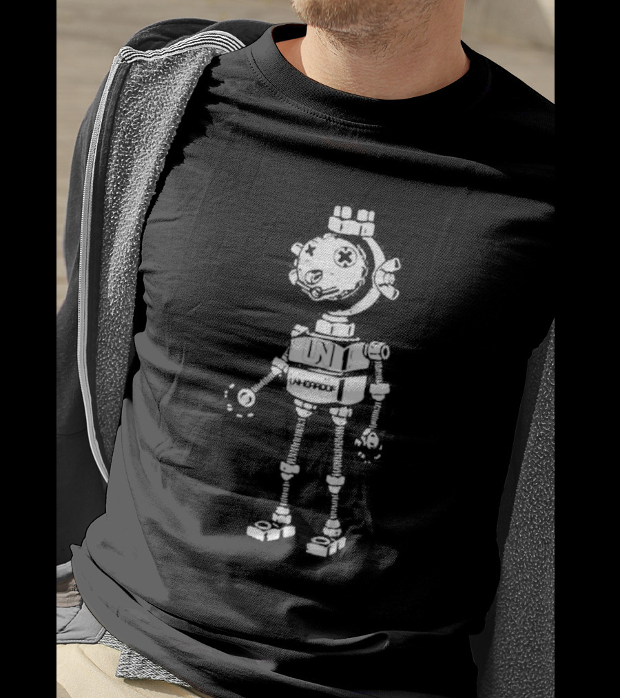 Unheardof Made In Cincinnati Vintage Robot UNI Retro T-Shirt
