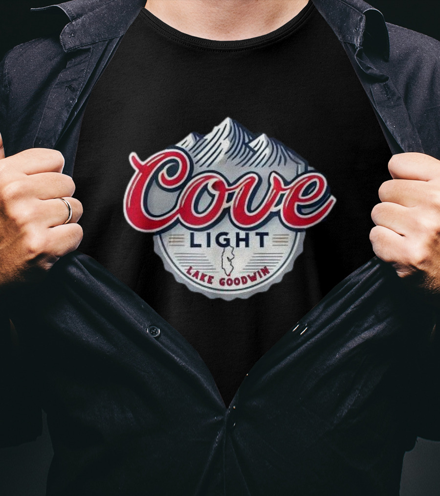 Cove Light Lake Goodwin Washington Mountain Cap T-Shirt