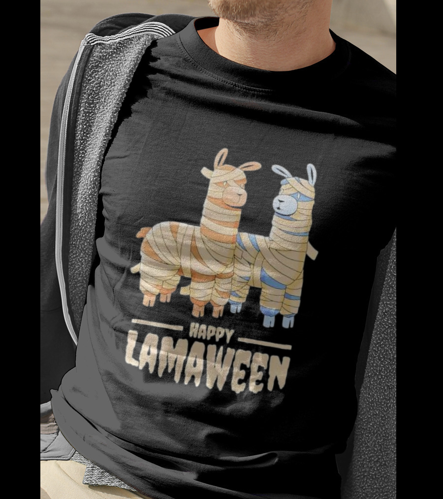 Happy Lamaween Funny Llama Halloween Mummies T-Shirt