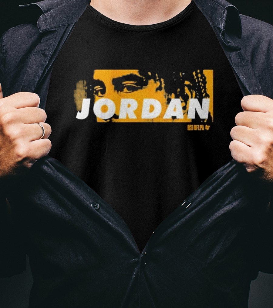Jordan NFLPA Qb Eyes T-Shirt