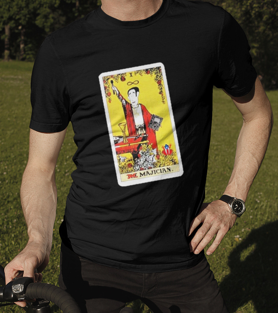Kurious The Magician Tarot Card I Infinity T-Shirt