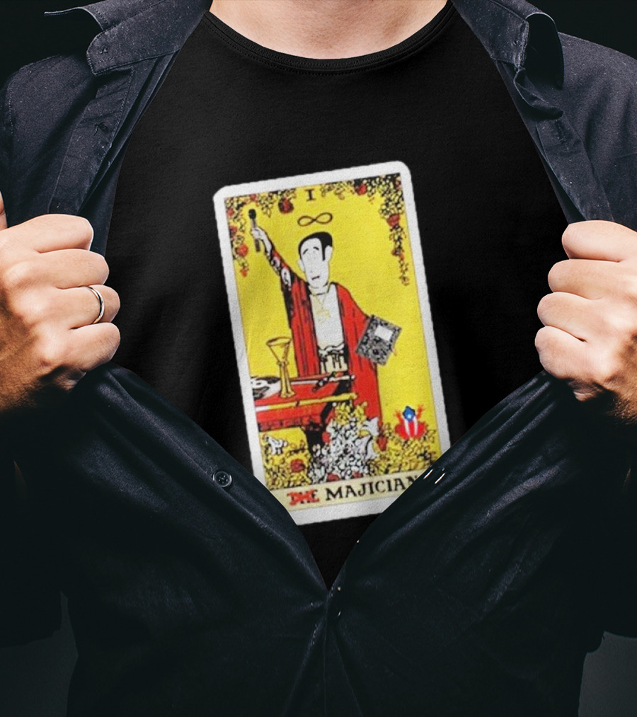 Kurious The Magician Tarot Card I Infinity T-Shirt
