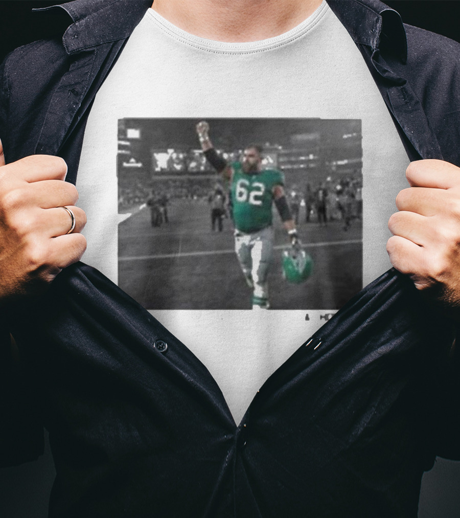 Travis Kelce Jason Kelce Pay Homage Number 62 Football Stadium T-Shirt