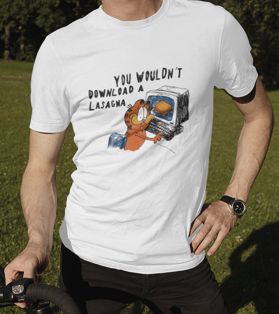 Garfield You Wouldn’t Download A Lasagna Computer Meme T-Shirt