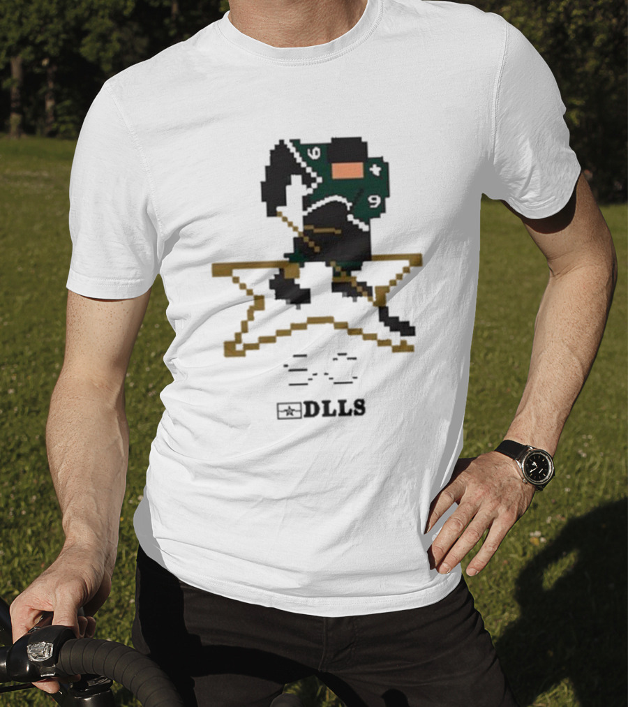 Dallas Stars DLLS 16 Bit Pixel Art Hockey Player T-Shirt