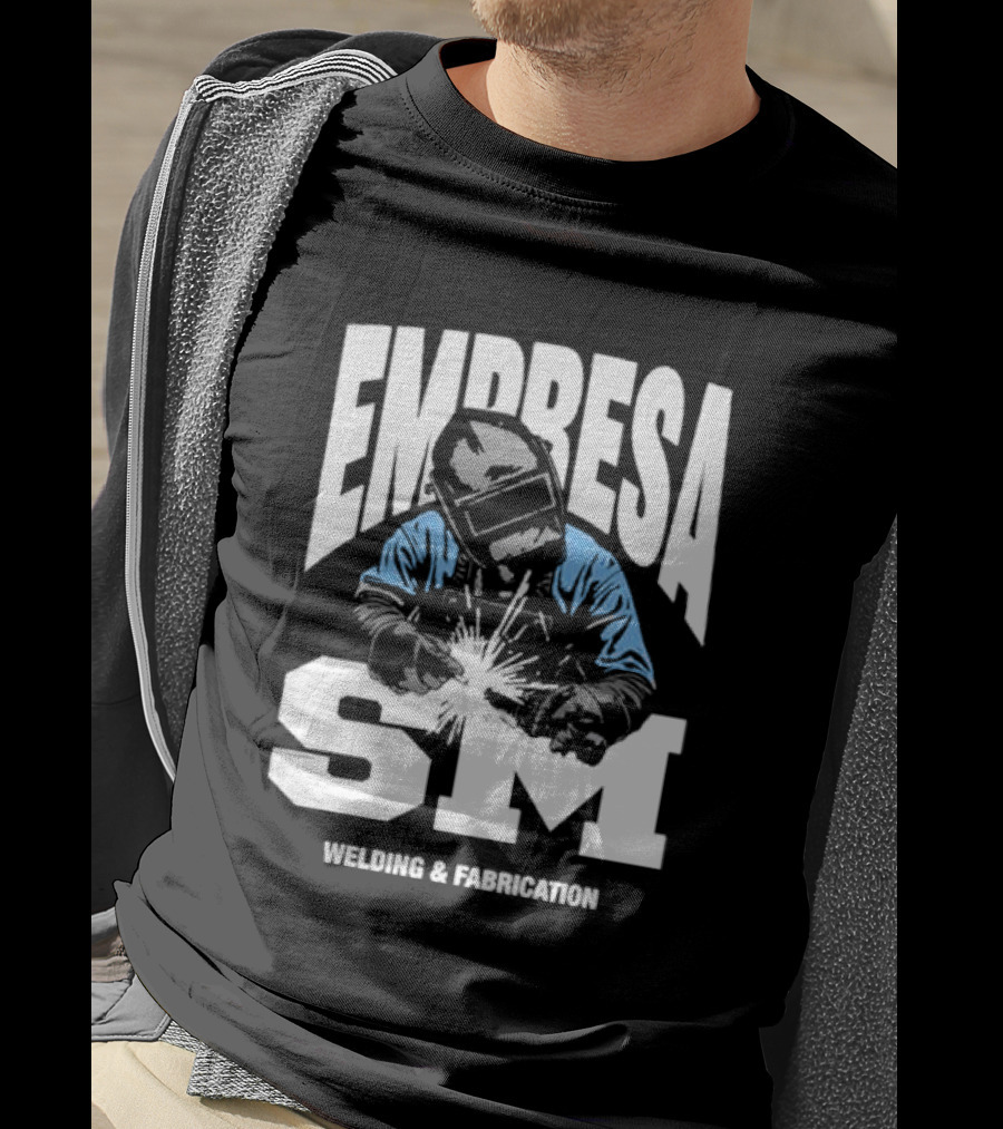 EMPRESA SM Welding And Fabrication Welder Iconic T-Shirt