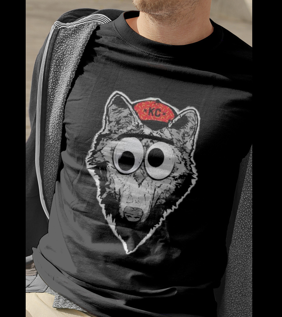 KC Kansas City Wolf Pack Wolves Googly Eyes Red Hat T-Shirt