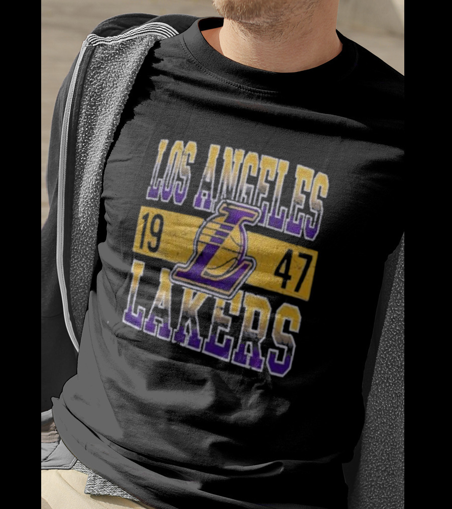 Los Angeles Lakers 1947 Logo Enzyme Washed Oversized Men’s New Era Black T-Shirt
