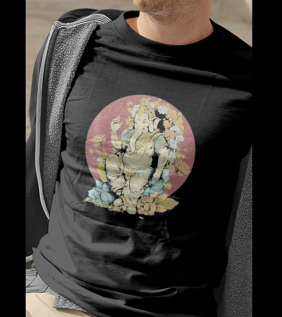 New Rare Hindu God Floral Elephant Deity Lord Ganesh Lotus Flowers Iconic T-Shirt