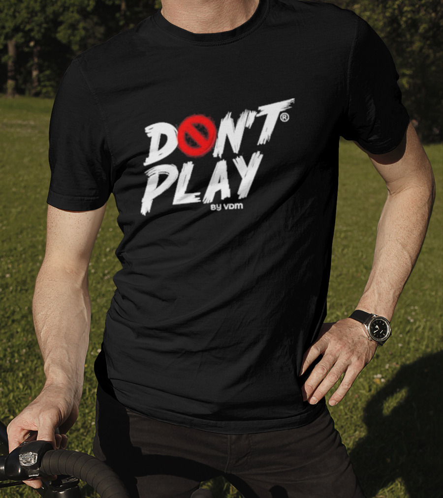 Martins Vincent Otse Don't Play VDM Red Circle T-Shirt
