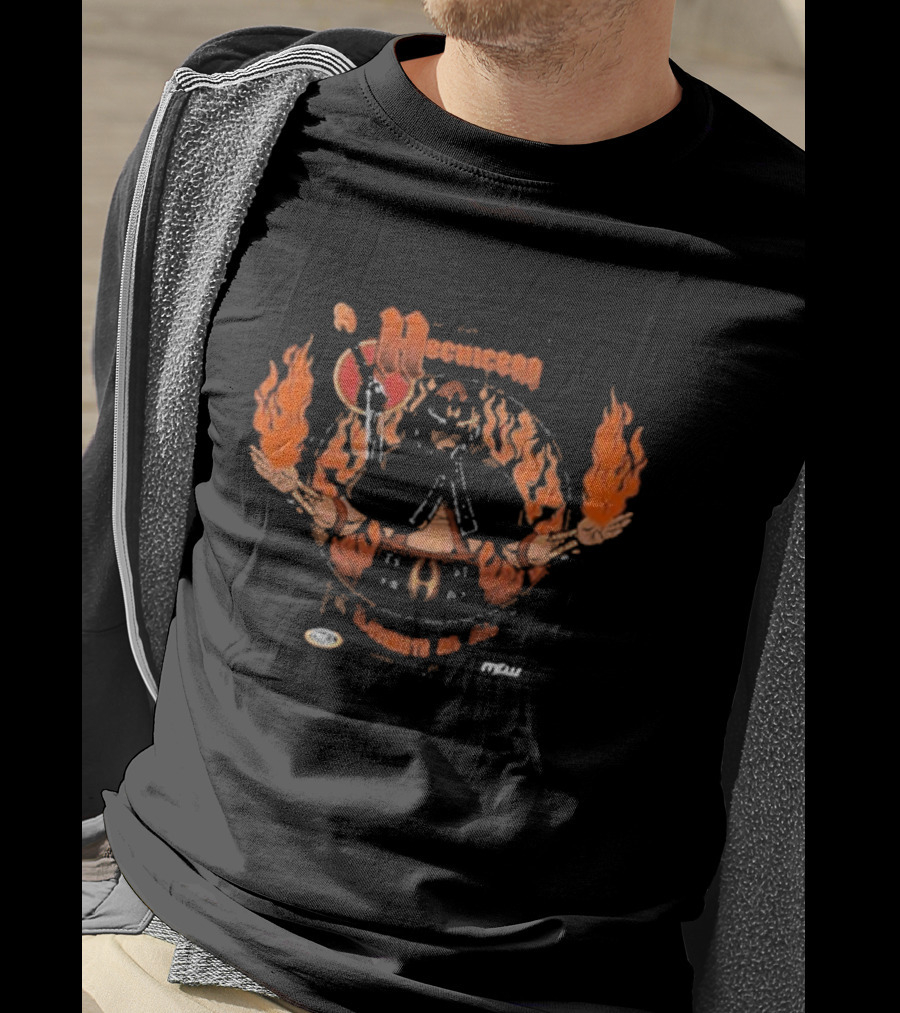 Hechicero Flames El Mago Al Servicio De Todos MLW T-Shirt