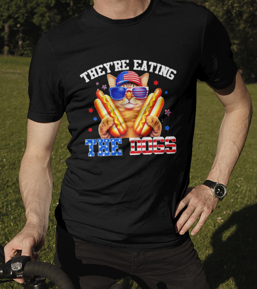 They’re Eating The Dogs Patriotic Cat With Hotdogs And American Flag Sunglasses T-Shirt