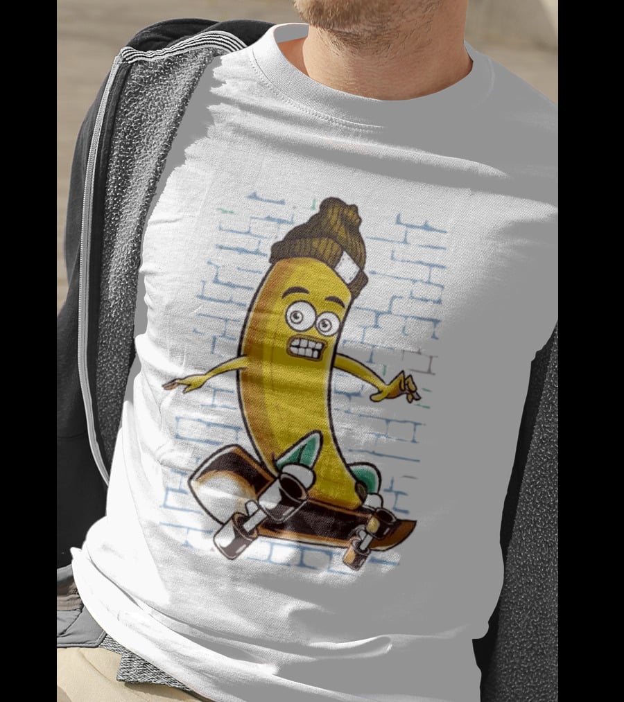 Inktastic Skateboarding Banana Beanie Graffiti Style Skateboard Rider T-Shirt