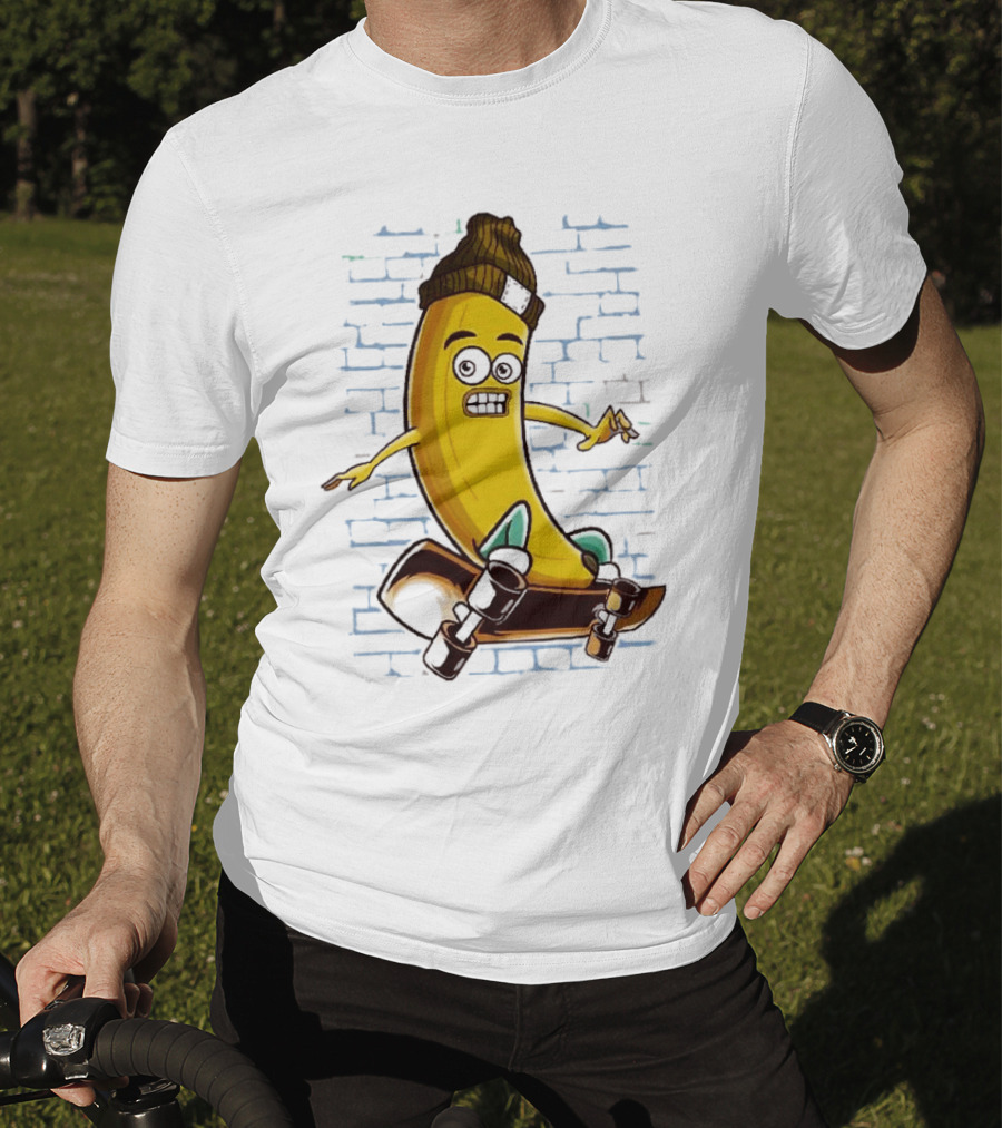 Inktastic Skateboarding Banana Beanie Graffiti Style Skateboard Rider T-Shirt