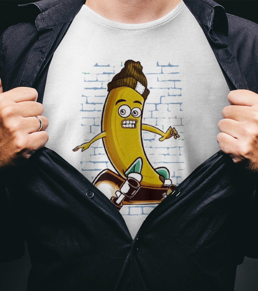 Inktastic Skateboarding Banana Beanie Graffiti Style Skateboard Rider T-Shirt